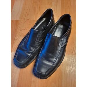 Ecco slip-on loafer dress shoes